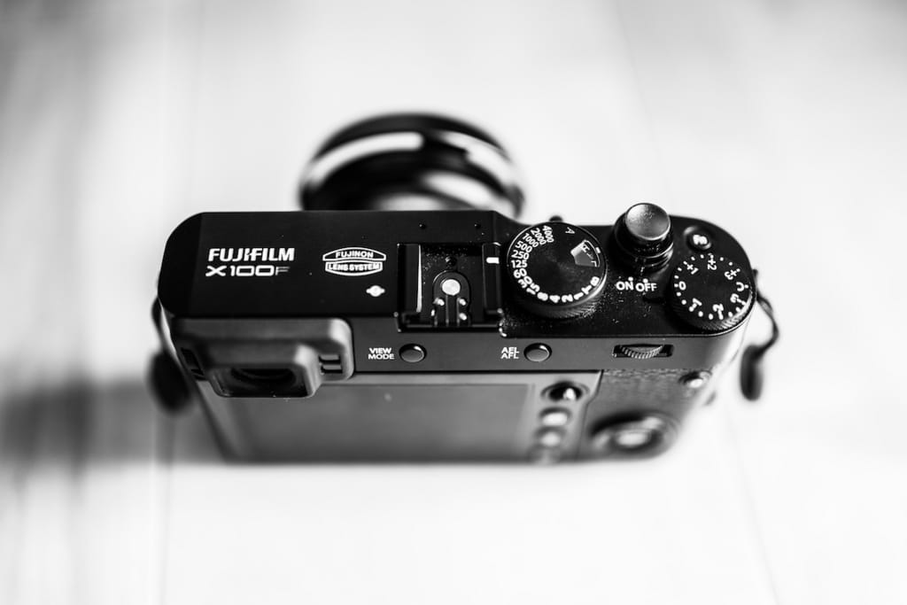 富士フイルムのカメラ初心者】FUJIFILM X100Fの初期設定と設定方法 