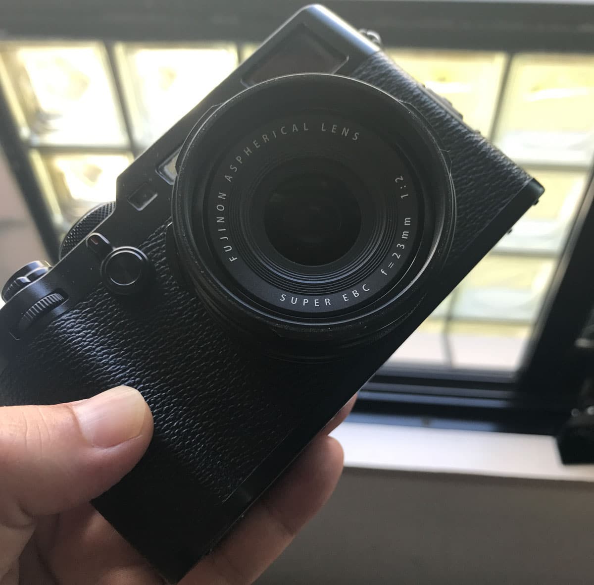 FUJIFILM】X100Fが故障！カメラのトラブル対策とサブカメラの重要性 