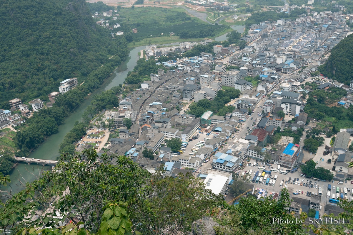 中国、興坪の老寨山