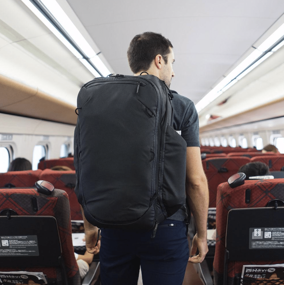 Peak Design トラベルバックパック45L