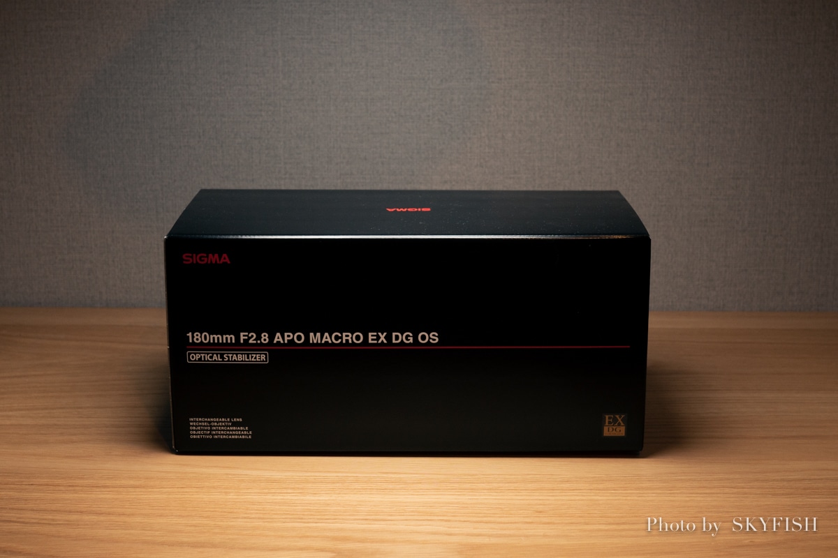 SIGMA APO MACRO 180mm F2.8 EX DG OS HSMの写真