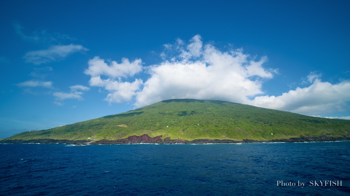 八丈島の空撮写真