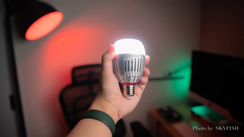 【2WAY照明】LEDライトAputure Accent B7C レビュー | スカイ 