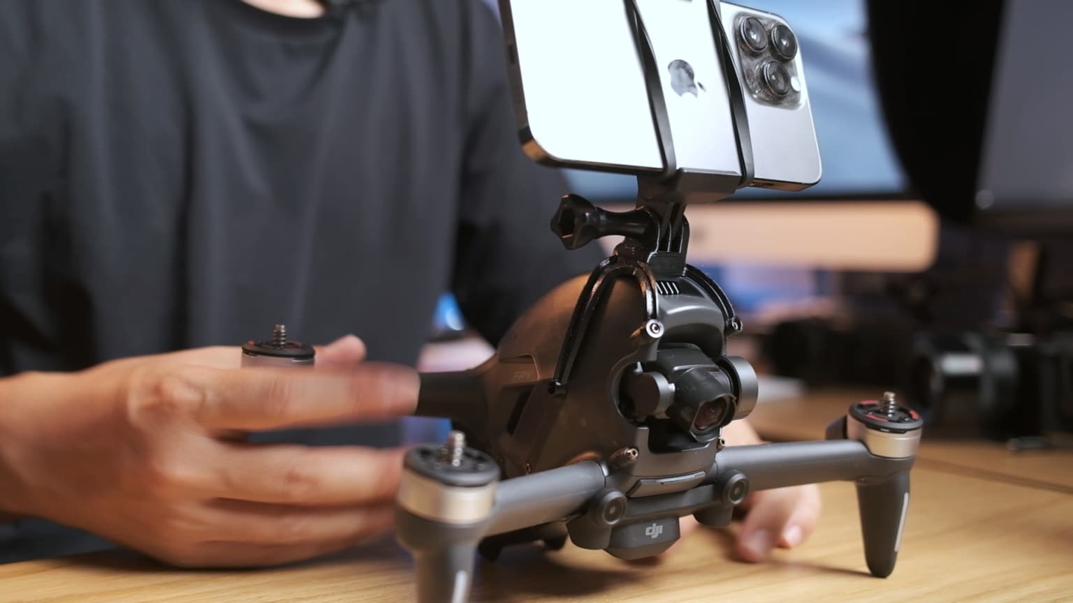 【iPhone13 Pro】ドローンを使ってiPhoneで空撮する方法【 DJI FPV】 | スカイフィッシュのドローンブログ