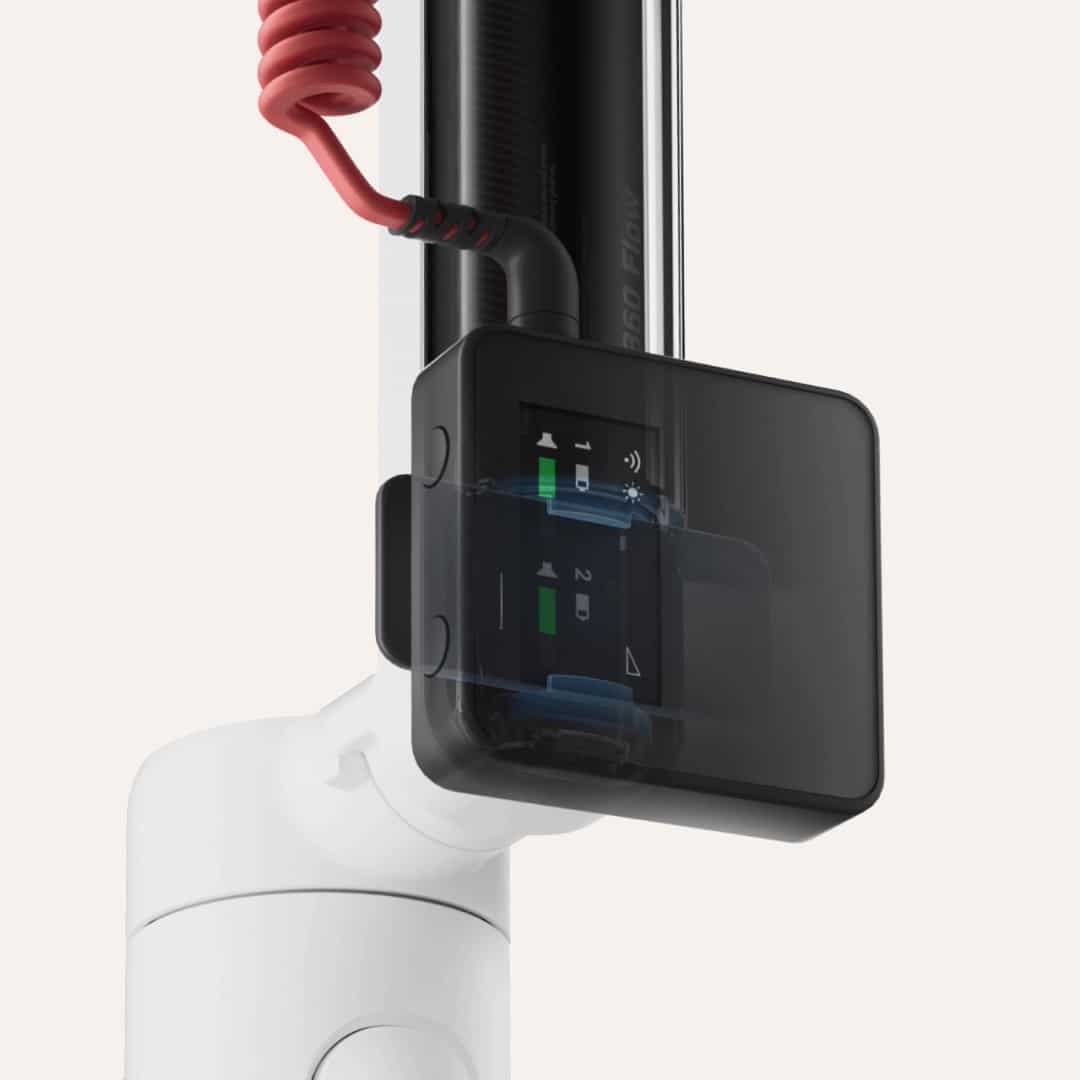 Insta360 flow 【使用回数5回程度】 付属品欠品有り スマホアクセサリー